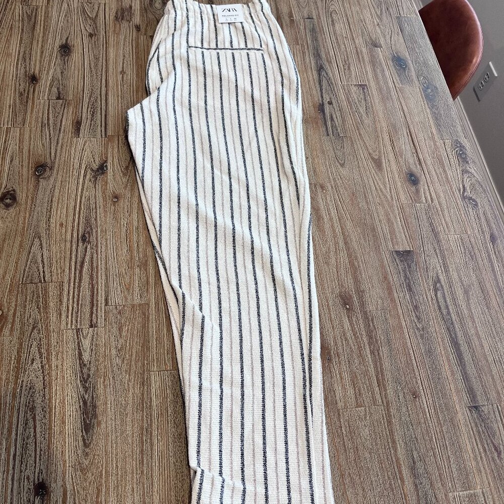NWT - Zara - Large - Linen Pants - Stripe Cream Colored Pants